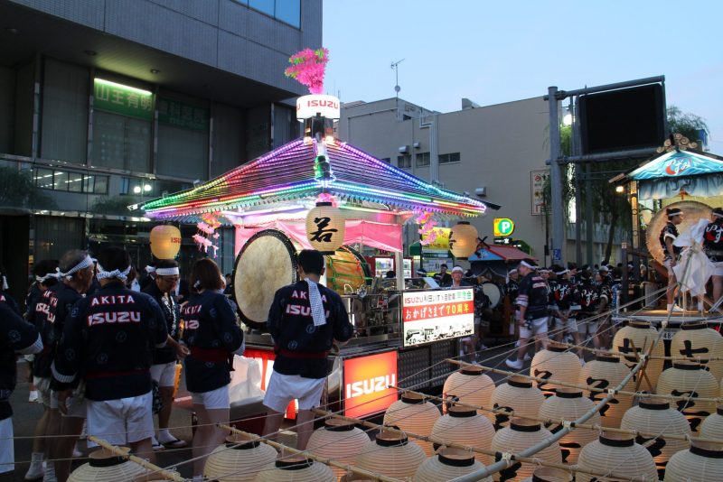 写真：秋田いすゞ竿燈会6